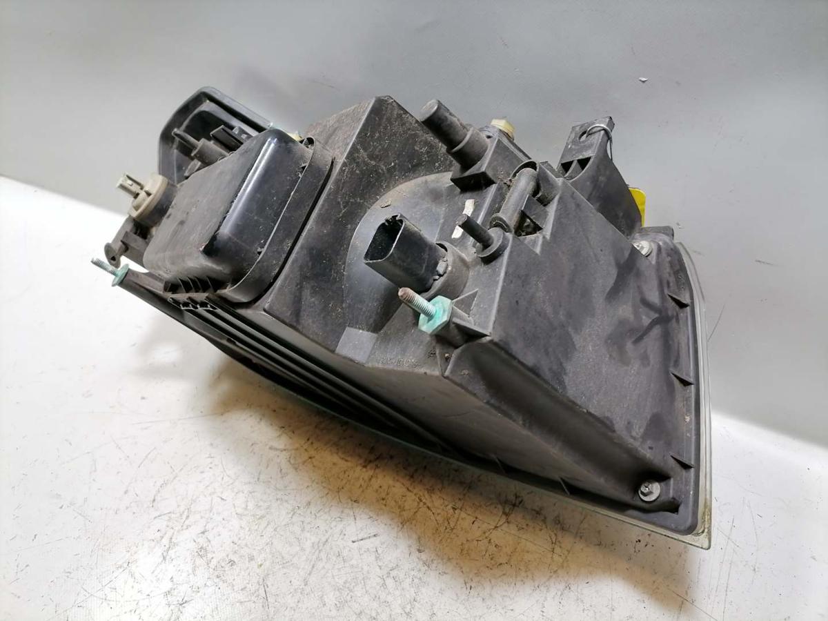 Ford Transit 5 original Scheinwerfer vorn links Halogen Bj.2001